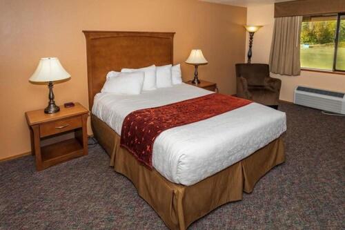 חדר דלוקס מיטת קווין, Cowlitz River Lodge