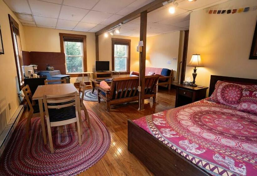 Номер Deluxe, The Notch Hostel