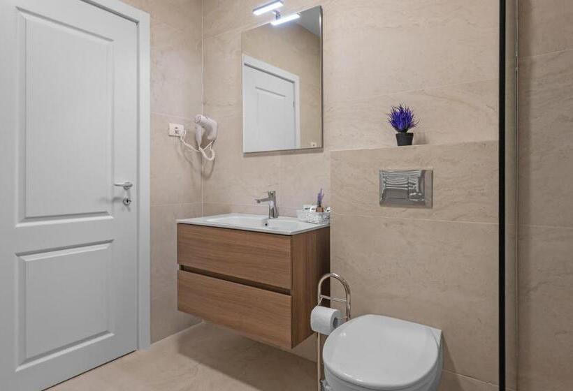 آپارتمان 1 خوابه با بالکن, Coral Studio