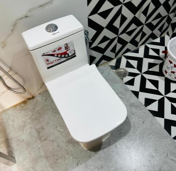 Номер Deluxe, Golden Oasis Near Danik Bhaskar Office