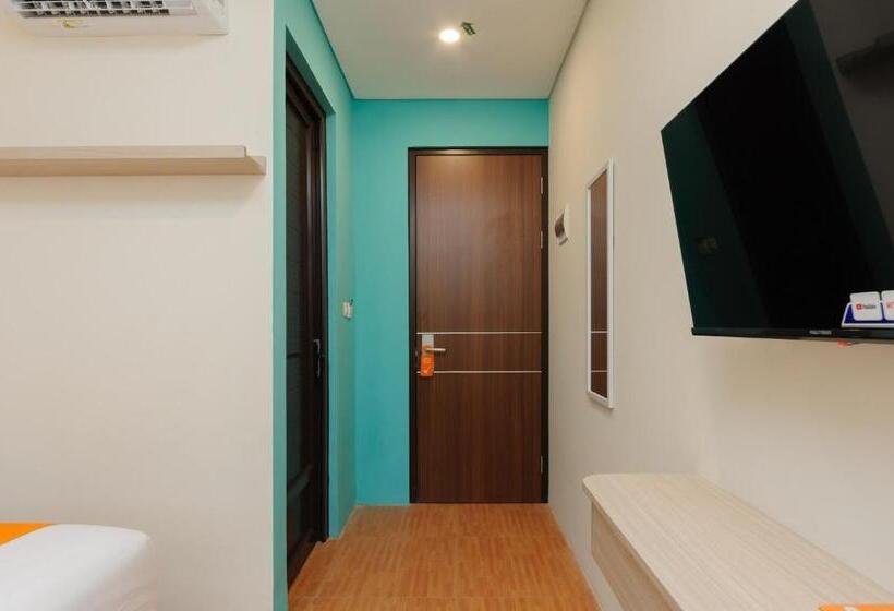 Номер Deluxe, Sans Hotel Tajur Bogor
