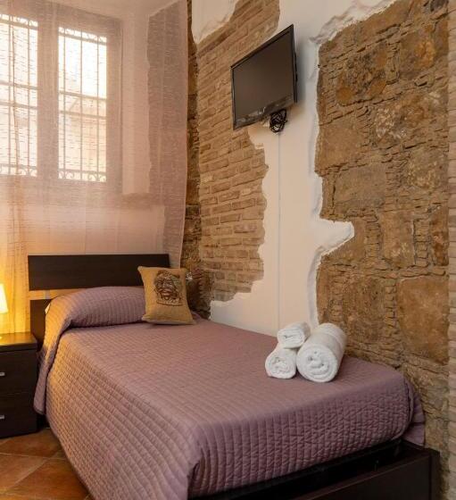 Standard Kolmen Hengen Huone, B&b L Angolo Di Plutia