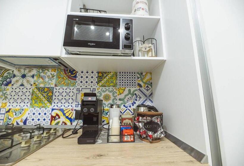 آپارتمان دلوکس 3 خوابه, Casa Avignone