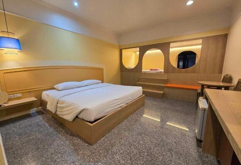 수피리어 패밀리 룸, Goldenland Hotel Chiangrai