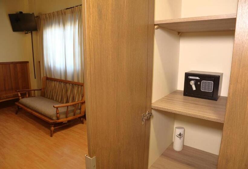 Номер Стандарт, Casona De Los Ríos
