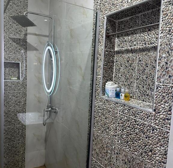 اتاق لوکس, Rolarz Resorts &