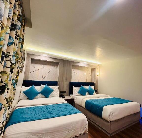패밀리 스위트, Grg Luxury Broadway Boutique Hotel At Prime Location Mall Road Darjelling Near Mahakaal Temple