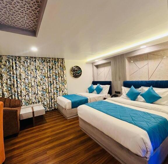 패밀리 스위트, Grg Luxury Broadway Boutique Hotel At Prime Location Mall Road Darjelling Near Mahakaal Temple
