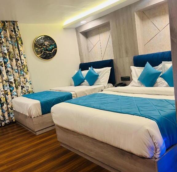 スイート（家族用）, Grg Luxury Broadway Boutique Hotel At Prime Location Mall Road Darjelling Near Mahakaal Temple