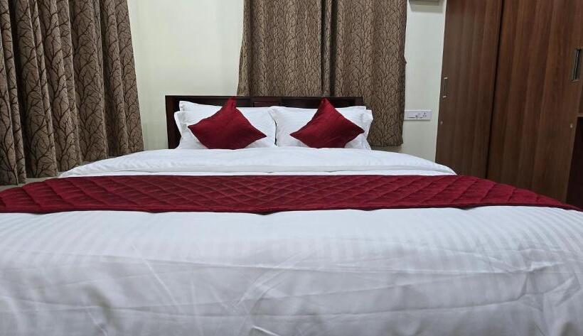 اتاق لوکس با تخت بزرگ, Nj Residency