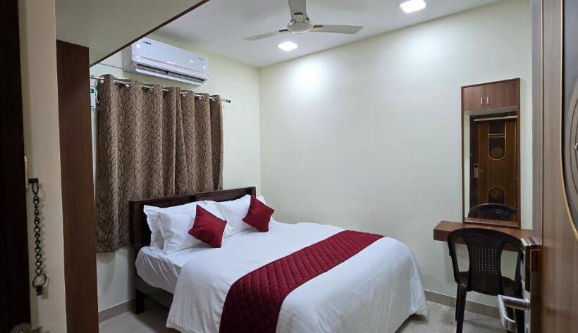 اتاق لوکس با تخت بزرگ, Nj Residency