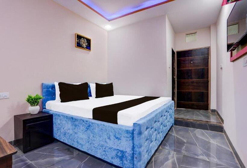 三人经典房间, Oyo Hotel Thakur Ji And Dhaba