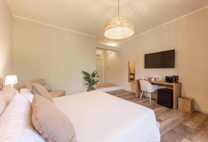 Triplo Executivo, I Due Mondi Rooms
