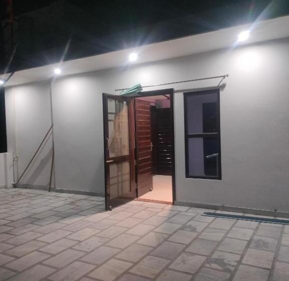 1 Bedroom Apartment City View, Pushp Vatika Codo Hotal