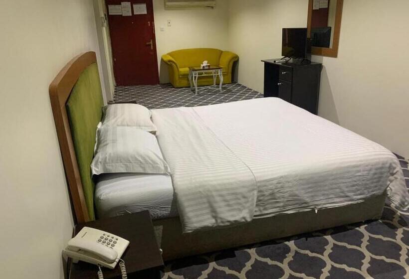 Семейный Номер, Al Aziziyah Hotel And Suites