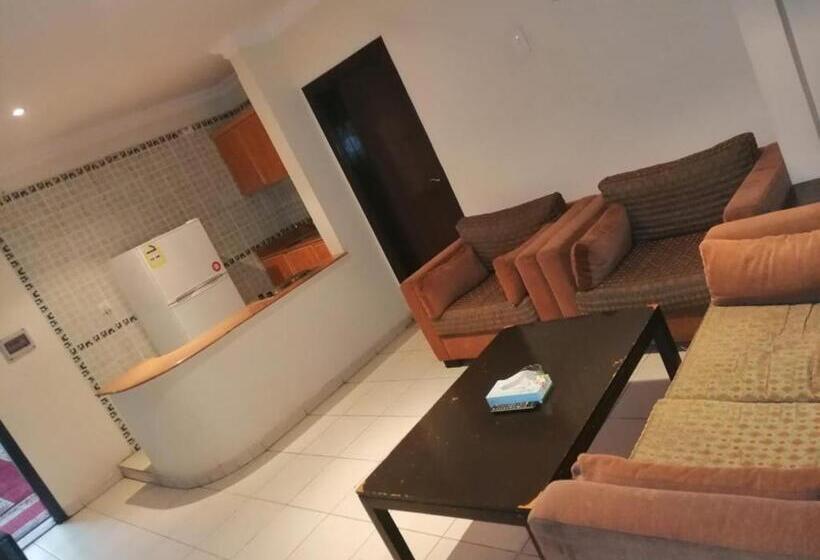 Люкс 2 Спальни, Al Aziziyah Hotel And Suites