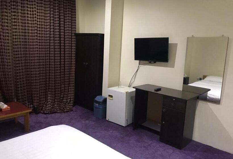 Номер Стандарт Индивидуальный, Al Aziziyah Hotel And Suites