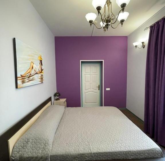 اتاق استاندارد, Happy Home Hostel