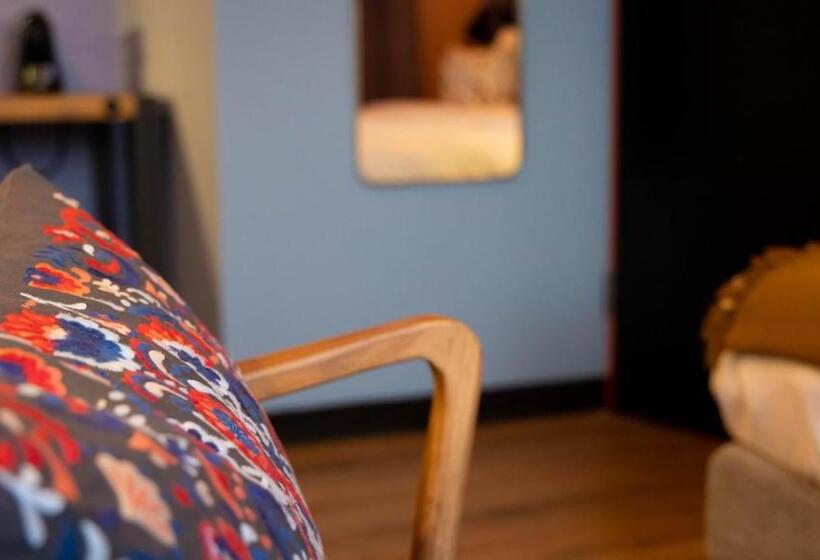 اتاق استاندارد با تخت بزرگ, Mountainlodge   Boutique House