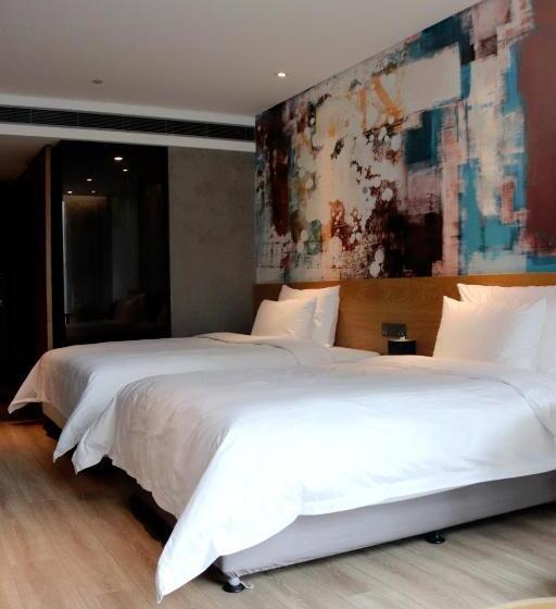 Номер Deluxe, M Hotel Zhengzhou