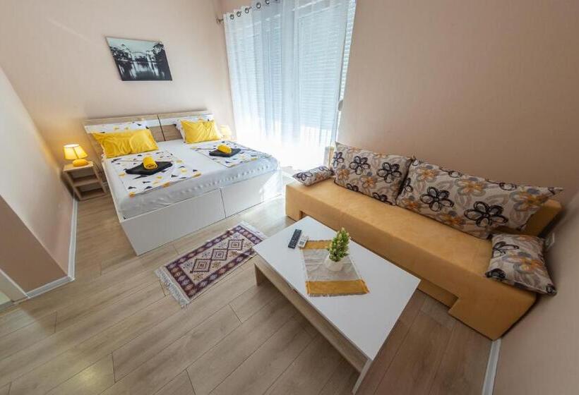 سوییت خانوادگی, Kaldrma Guesthouse