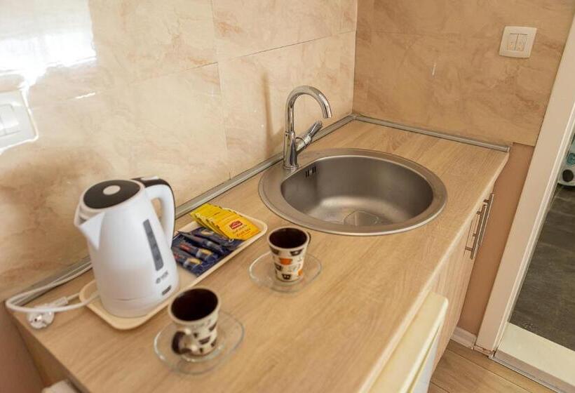 سوییت خانوادگی, Kaldrma Guesthouse