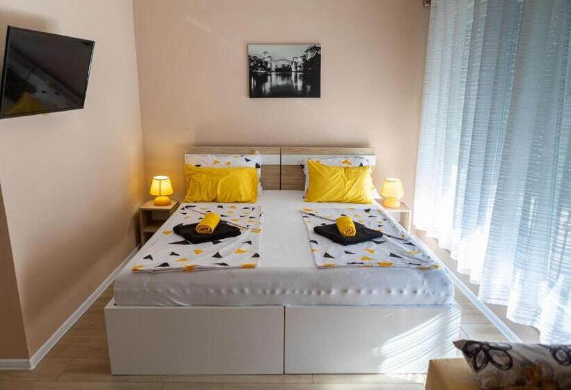 سوییت خانوادگی, Kaldrma Guesthouse