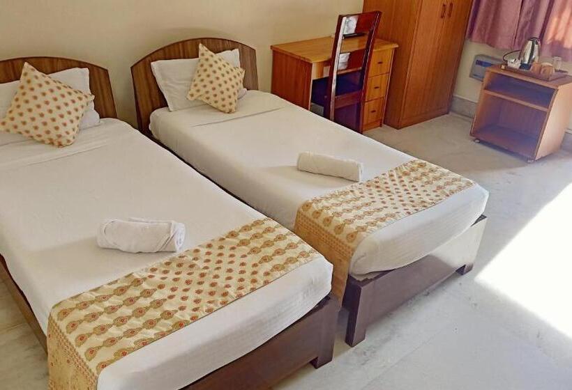 اتاق لوکس, River Breeze Home A Comfort Stay