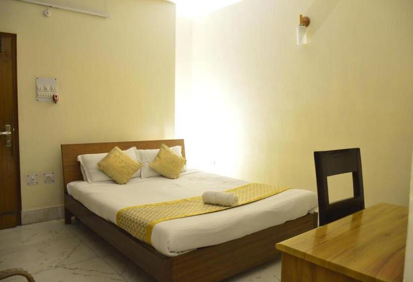 اتاق لوکس, River Breeze Home A Comfort Stay