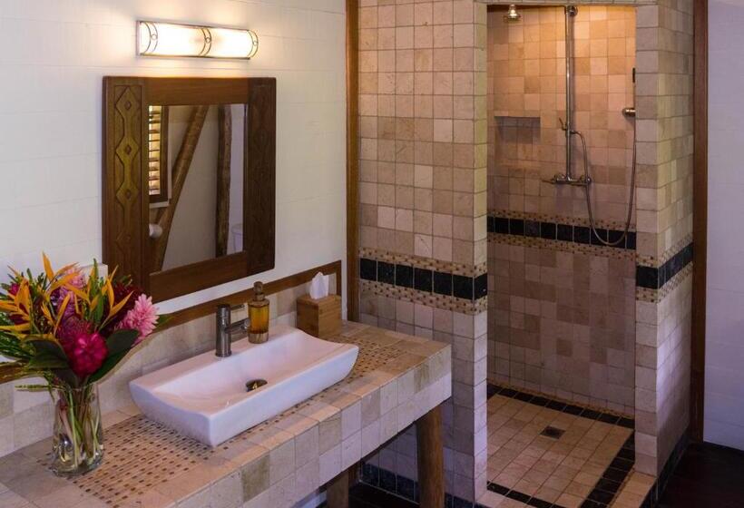 غرفة ديلوكس مطلّة علي البحر, Bluff Beach Retreat