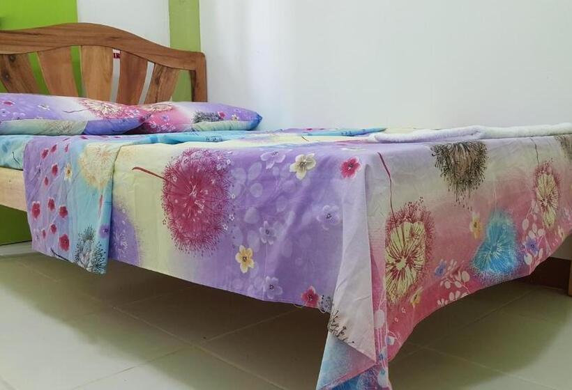 غرفة إقتصادية, Casaoro Homestay