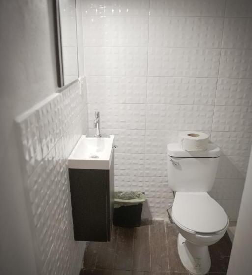 キングサイズベッドのスタンダードルーム, Downtown Hostel Chetumal
