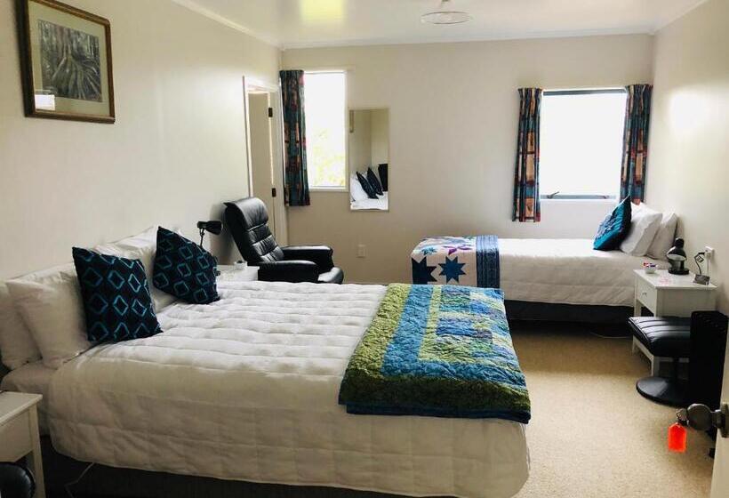 Номер Стандарт Трехместный, Hokitika   Blue Spur Bed And Breakfast
