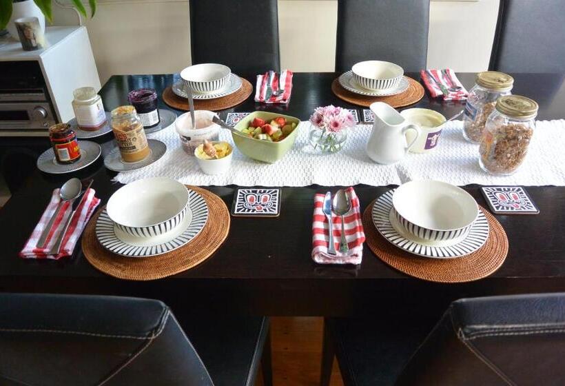 غرفة قياسية مطلّة علي الحديقة, Terry And Cindy's Bed And Breakfast