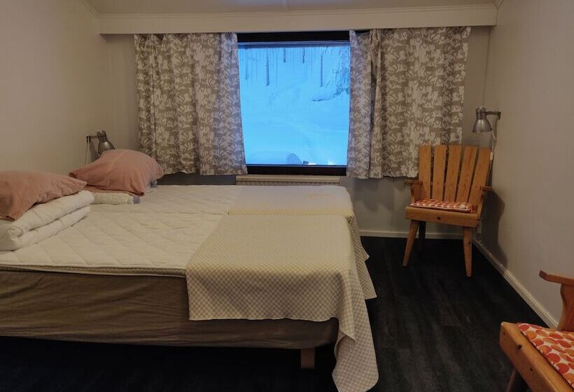 Кровать в Общей Комнате, Kuerkievari Kuerhostel