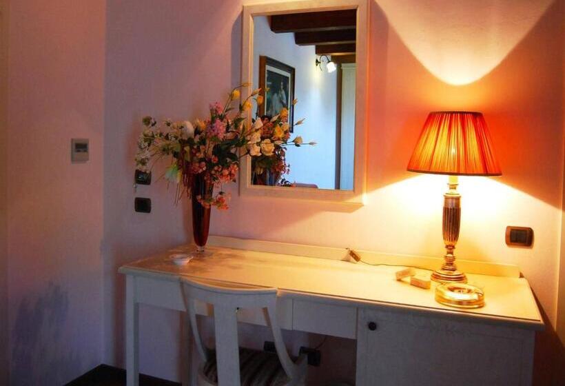 اتاق سوپریور سه تخته, Il Borghetto Beach Club Resort