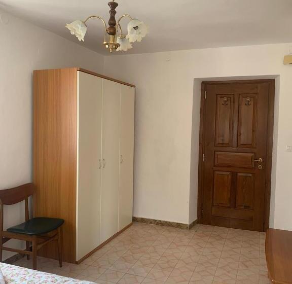 اتاق استاندارد, Lûc Dal Aur