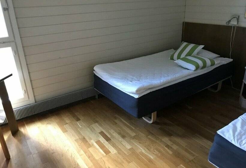 Номер Стандарт, Li Kiteenhovi