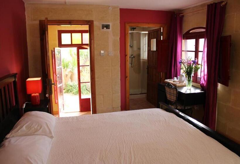 اتاق سوپریور, Il Wileġ Bed & Breakfast