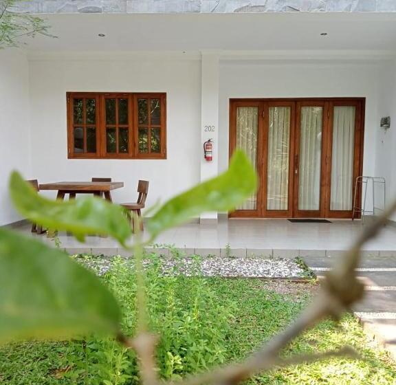 Апартаменты 2 Спальни, The Gecho Inn Country