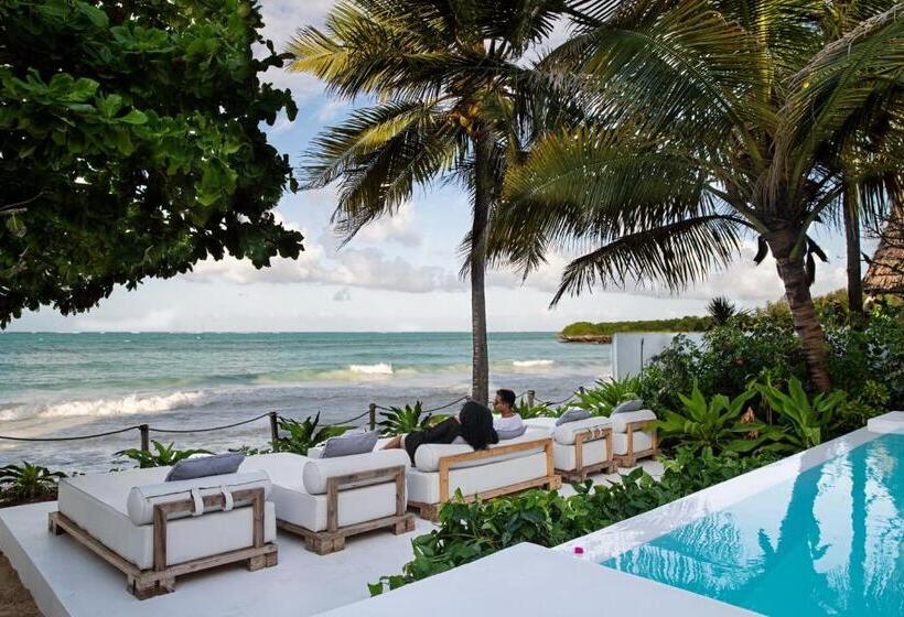 اتاق استاندارد با چشم‌انداز دریا, Upendo Beach Boutique Hotel Zanzibar