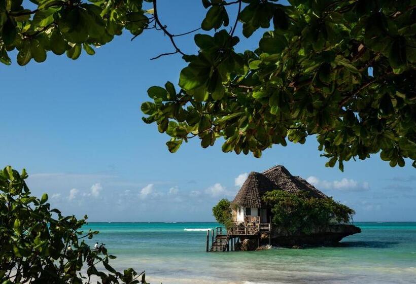 سوئیت جونیور با چشم‌انداز باغ, Upendo Beach Boutique Hotel Zanzibar