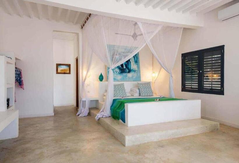 سوئیت با تخت بزرگ, Upendo Beach Boutique Hotel Zanzibar