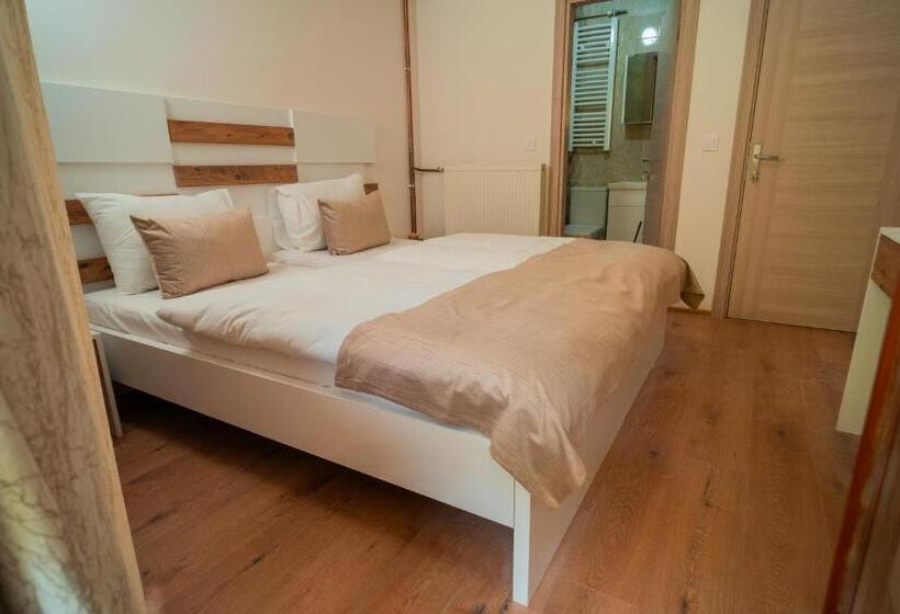 اتاق استاندارد با چشم‌انداز کوهستان, Ramallah Resort