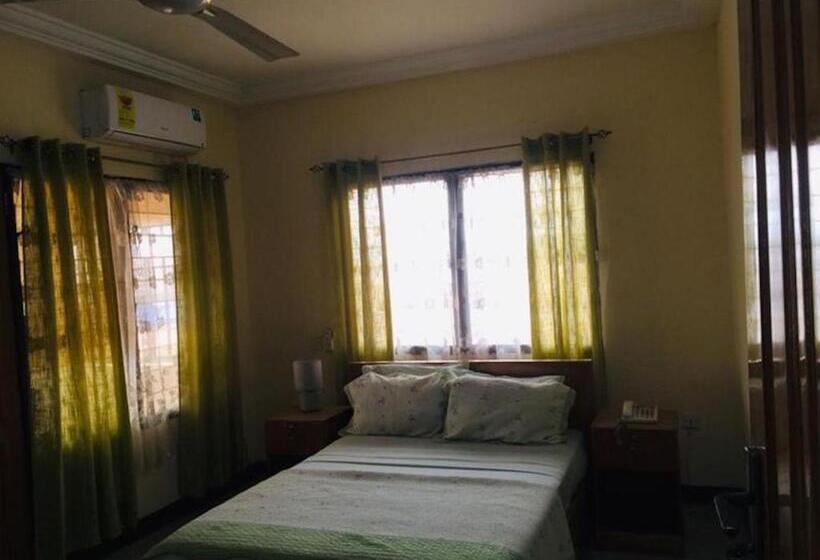 غرفة قياسية فردية, Room In Bb   Single Room With Balcony