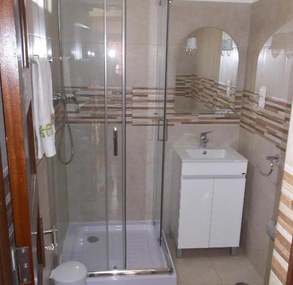 Suite with Terrace, Basic