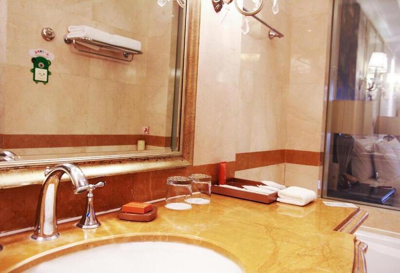 Номер Стандарт, Crowne Plaza Ocean Spring Resort, An Ihg