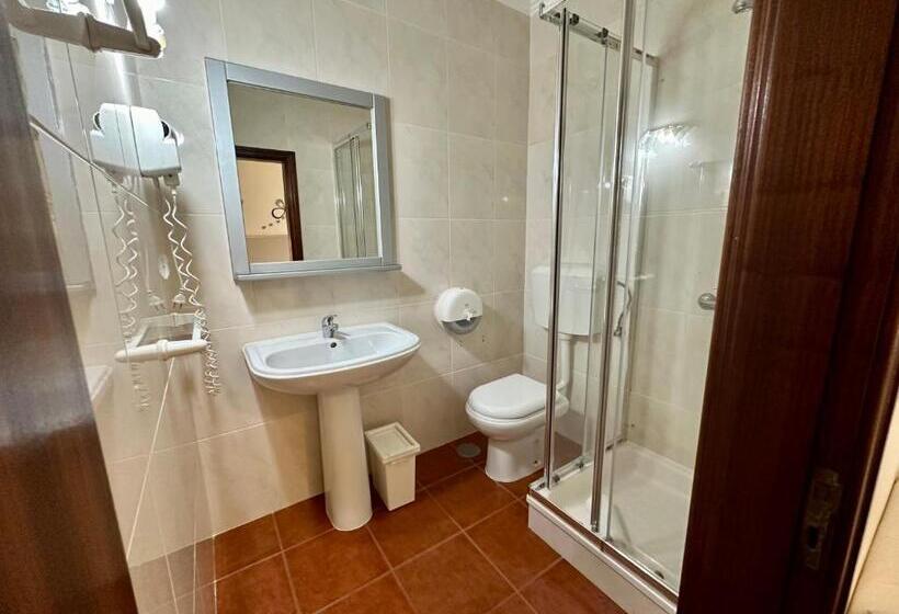 اتاق استاندارد سه نفره, Best Houses Portugal Residence I