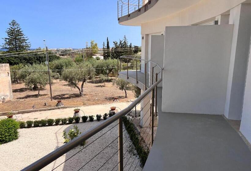 اتاق استاندارد, Marzamemi Rooms