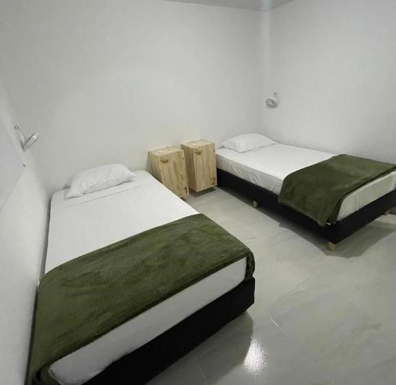 스탠다드 룸 공동 욕실, Casa Lupe Hostal